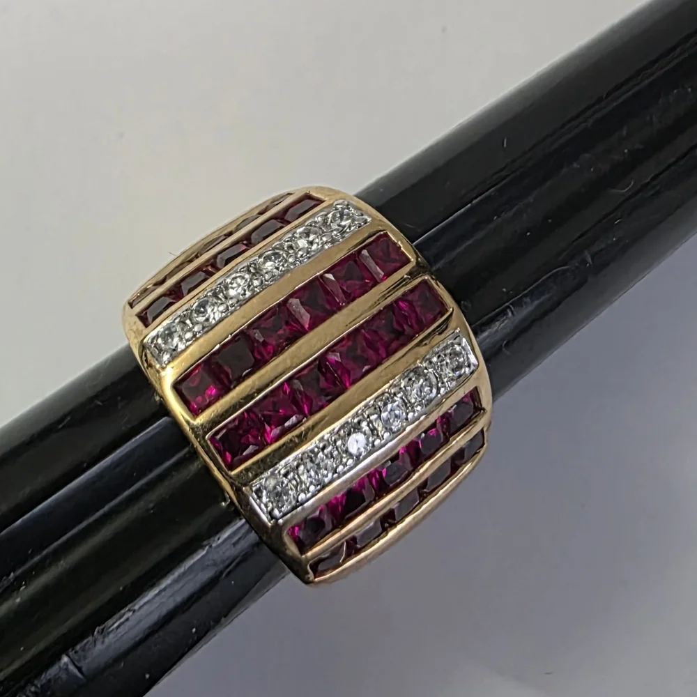 Watch Video / Sterling Silver 925 Ruby Gold Ring